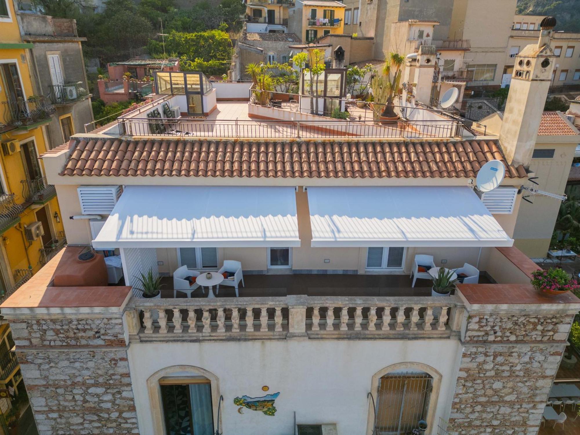 La Terrazza Di Porta Messina Hotel Taormina Buitenkant foto